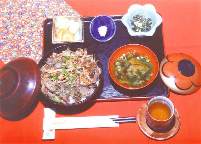 紅葉丼(伊豆鹿丼)