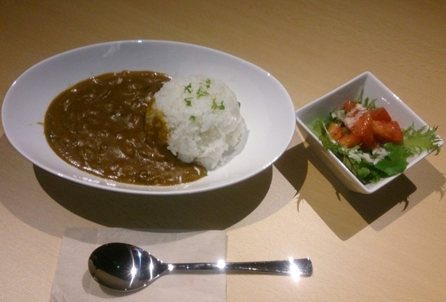 伊豆牛と地場野菜の贅沢カレー